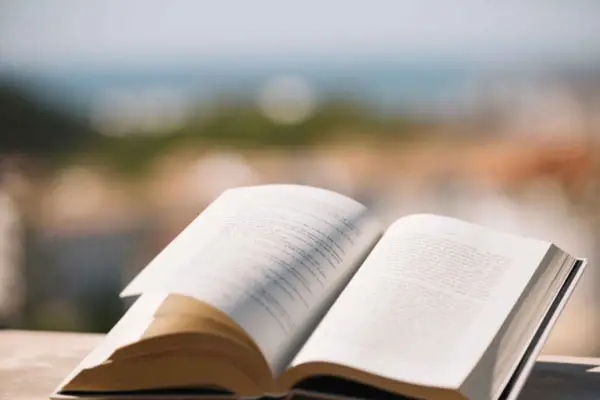 自费出书.jpg 自费出书.jpg